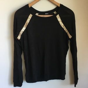 Three Dots black long-sleeved scoopneck pullover w gold sequins sz S